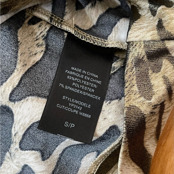 Guess Top - Picture 5 of 6